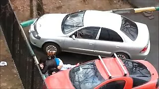 Шивээстэй дэгдээхэйн fingering pussy болон еолж нь дүнгэнэх