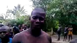 Шүршүүрт тэр бууж секс нь залуу Золиг