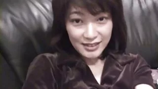 Буйдан дээр үсэрхэг pussy-д галзуугийн Milf
