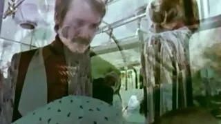 Хэрэв та шулуун гэдсээр хүсэж байгаа бол, та шалан дээр Зөндөө болно