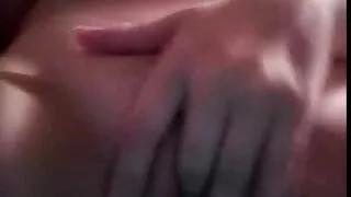 Horny дэгдээхэйн галзуугийн ширээн дээр босс
