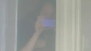Эхнэр нь танихгүй хүнтэй секс хийхээр новш сольдог