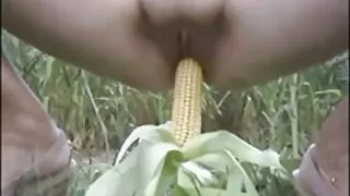 Охид дахин дахин ирдэг тод зөвхөн үед лесбиян threesome