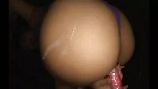 Lonel Азийн Азийн шийдсэн байх нэг удаагийн секс нь залуу