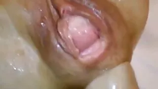Дээр камер fucks ичимхий хар үстэй