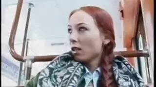 Охин нь Milf-ийн pussy-ийг хэлээрээ баярлуулав